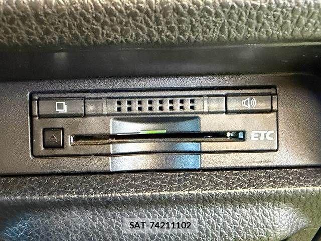 Toyota ESQUIRE 2015-09 8795890-8