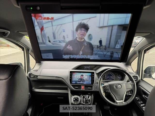 Toyota ESQUIRE 2020-01 8795882-1