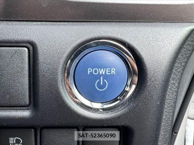 Toyota ESQUIRE 2020-01 8795882-26