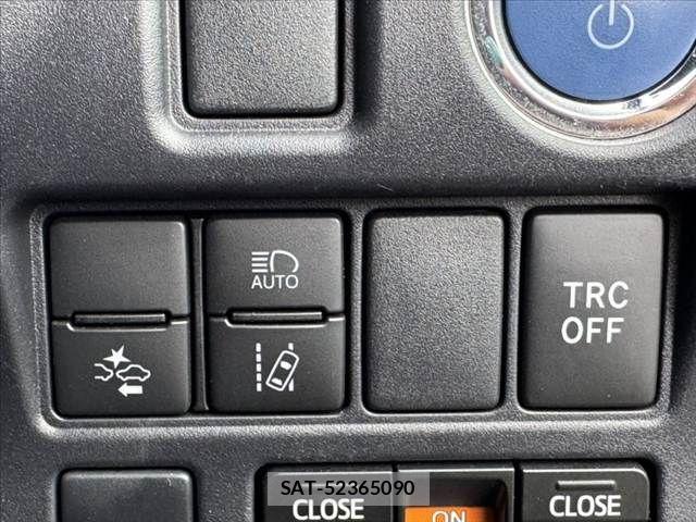 Toyota ESQUIRE 2020-01 8795882-6