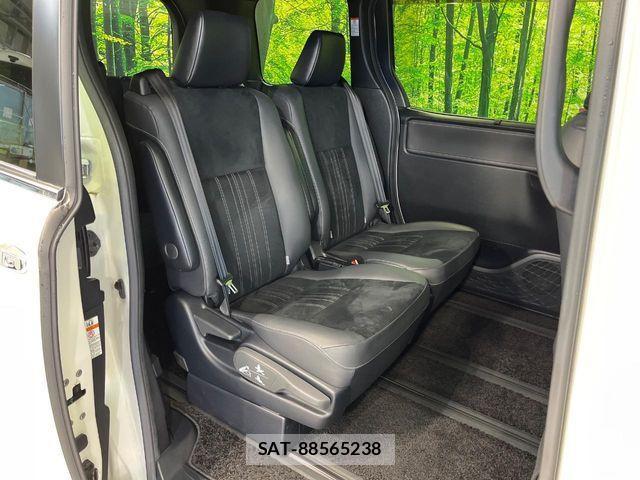 Toyota ESQUIRE 2020-06 8795883-8