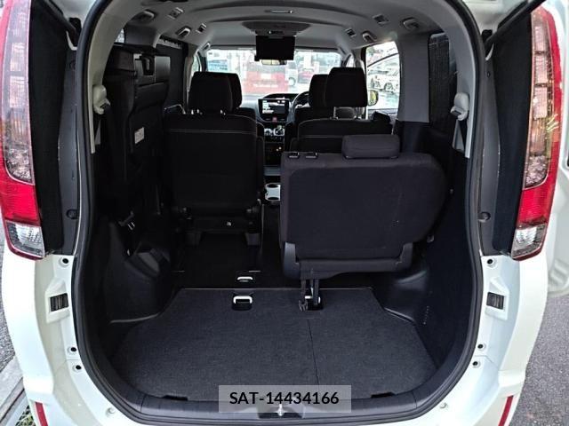 Toyota ESQUIRE 2016-01 8795886-26