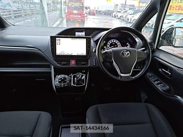 Toyota ESQUIRE 2016-01 8795886-2