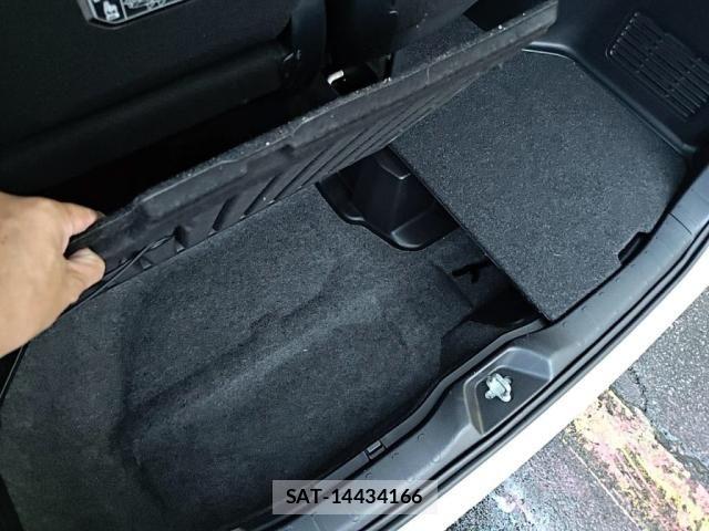 Toyota ESQUIRE 2016-01 8795886-29