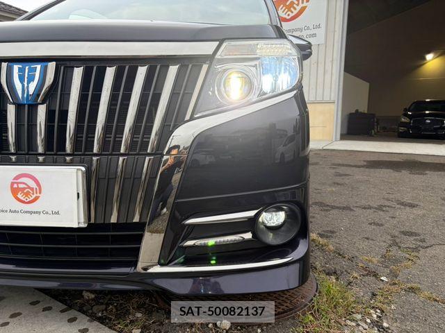 Toyota ESQUIRE 2016-12 8828927-10