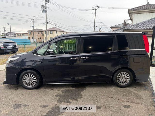 Toyota ESQUIRE 2016-12 8828927-3