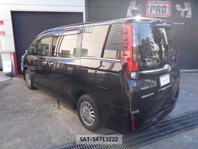 Toyota ESQUIRE 2017-04 8828925-16