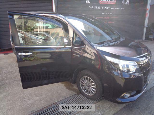 Toyota ESQUIRE 2017-04 8828925-7