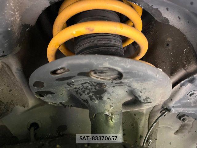 Toyota ESQUIRE 2015-04 8848895-19