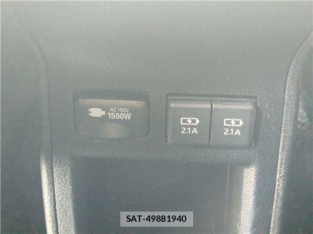 Toyota ESQUIRE 2020-12 8847886-23