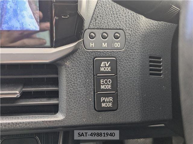 Toyota ESQUIRE 2020-12 8847886-24
