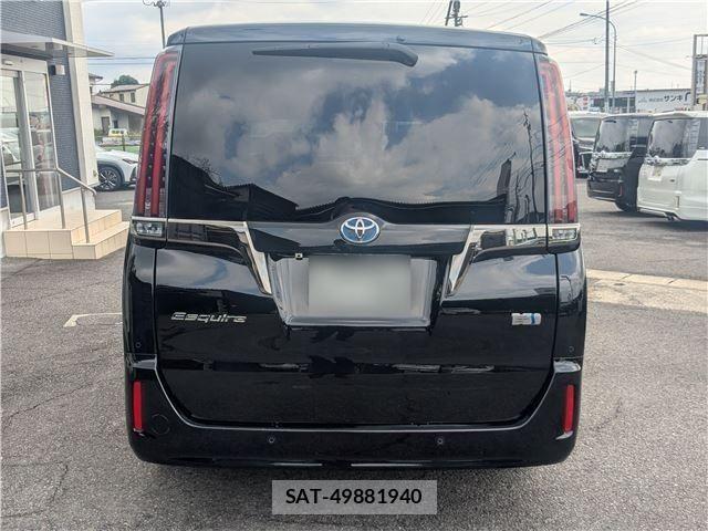 Toyota ESQUIRE 2020-12 8847886-3