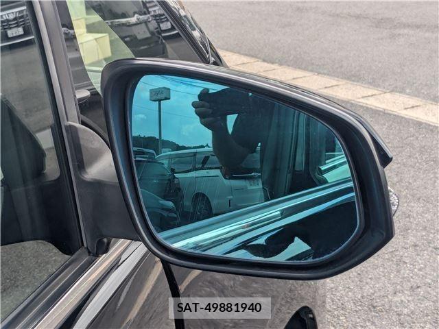 Toyota ESQUIRE 2020-12 8847886-7