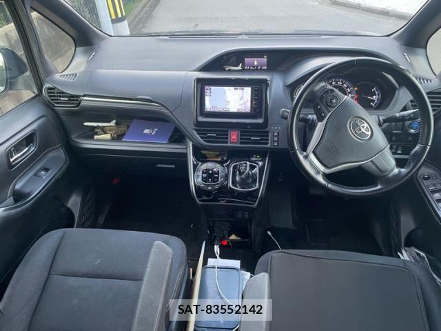 Toyota ESQUIRE 2015-02 8848897-16