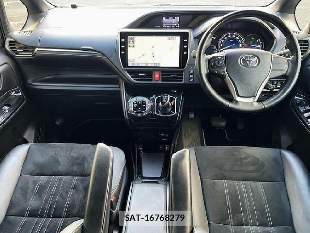 Toyota ESQUIRE 2020-03 8870947-1