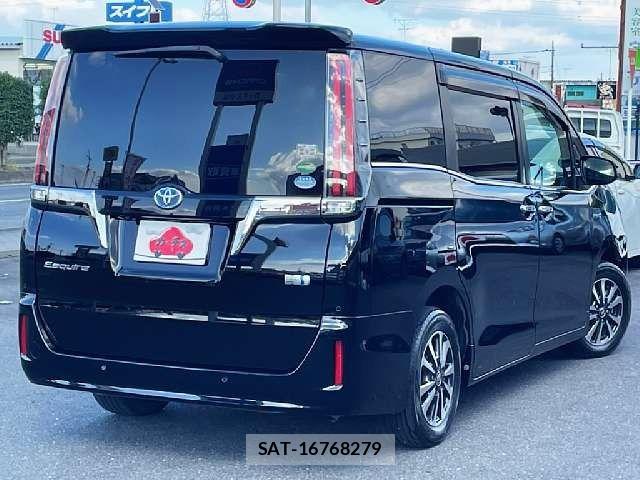 Toyota ESQUIRE 2020-03 8870947-2
