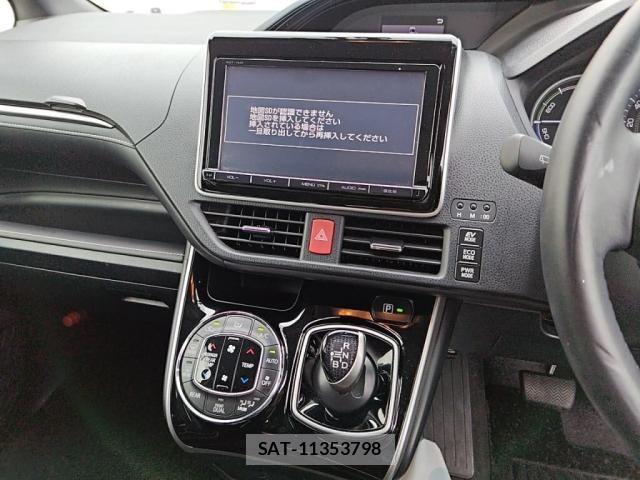 Toyota ESQUIRE 2015-12 8879652-16