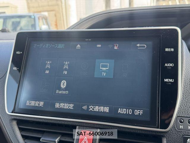 Toyota ESQUIRE 2018-03 8879650-16