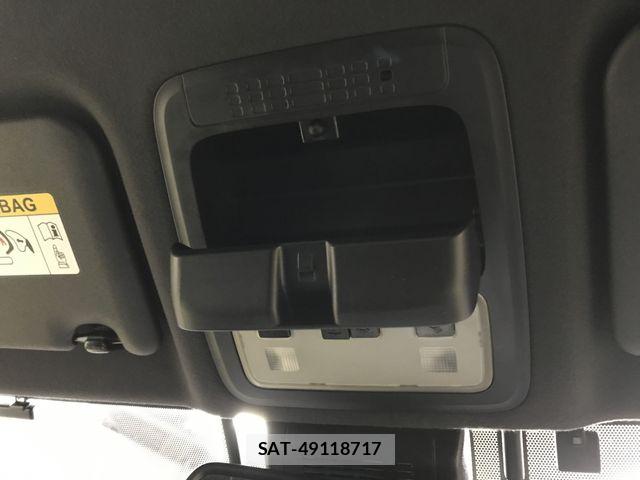 Toyota ESQUIRE 2020-01 8879647-16