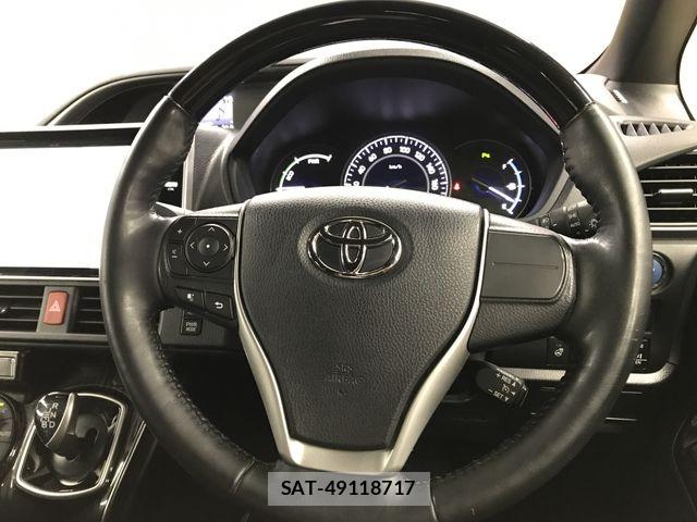 Toyota ESQUIRE 2020-01 8879647-20