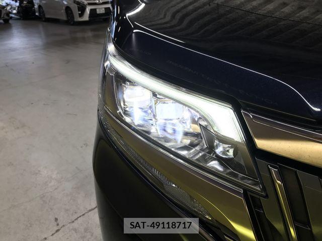 Toyota ESQUIRE 2020-01 8879647-25