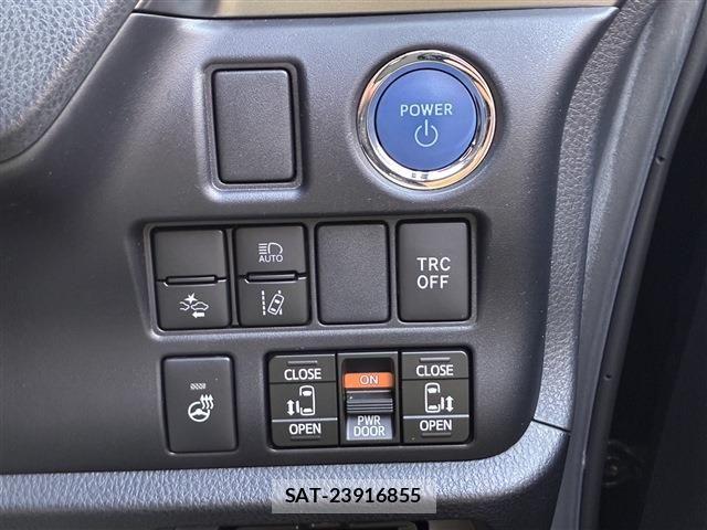 Toyota ESQUIRE 2020-01 8879648-8