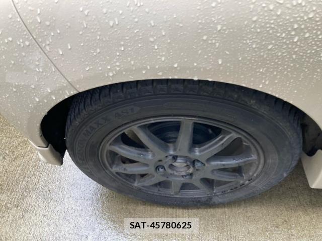 Daihatsu ESSE 2009-07 5867331-9