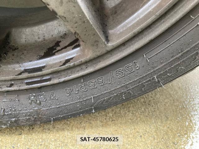 Daihatsu ESSE 2009-07 5867331-7