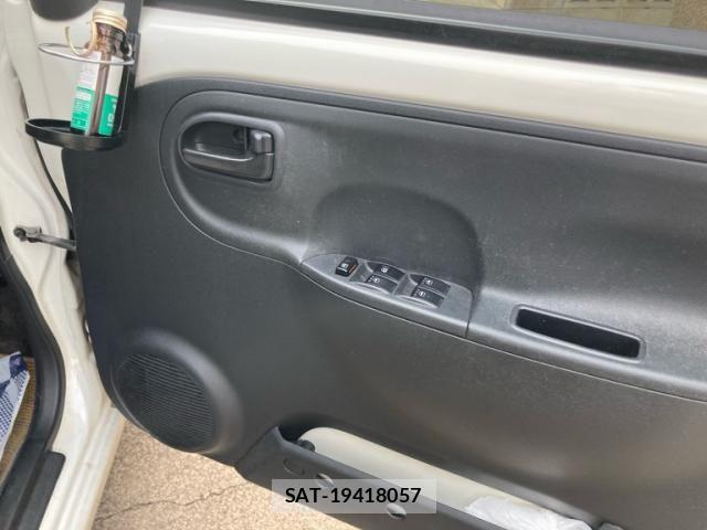Daihatsu ESSE 2008-02 6675869-9