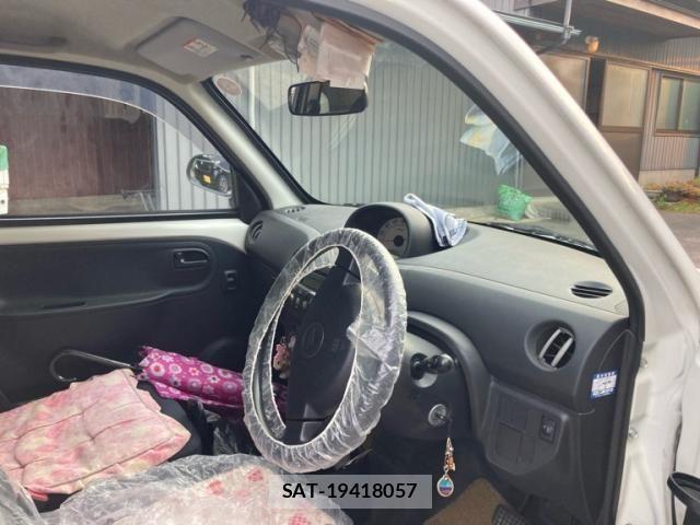 Daihatsu ESSE 2008-02 6675869-10