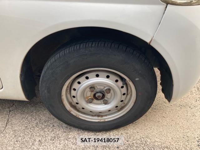 Daihatsu ESSE 2008-02 6675869-16