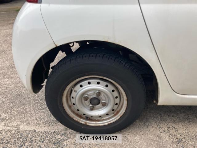 Daihatsu ESSE 2008-02 6675869-17