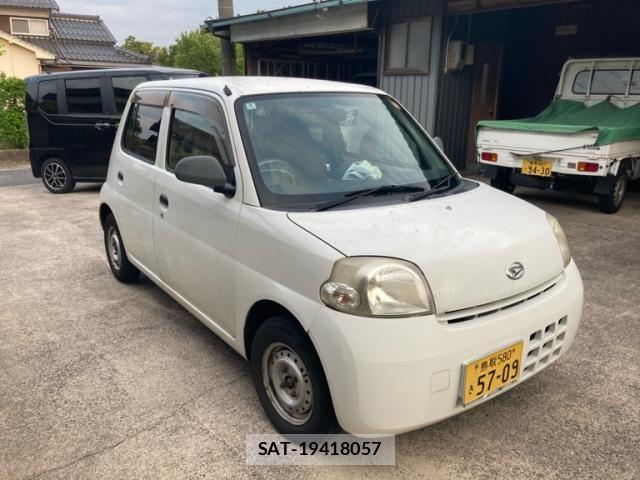 Daihatsu ESSE 2008-02 6675869-2