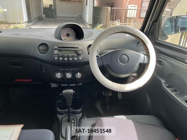 Daihatsu ESSE 2011-07 7326951-11