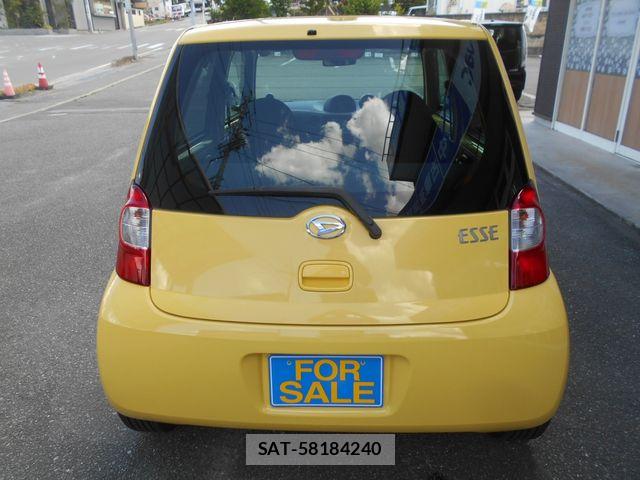 Daihatsu ESSE 2010-12 7454169-4