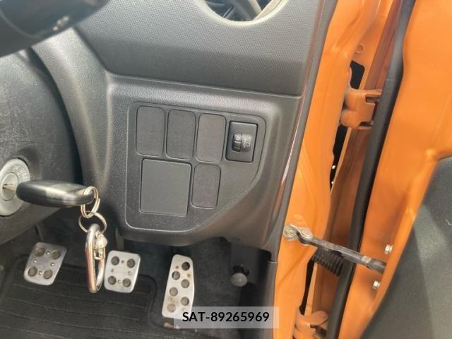 Daihatsu ESSE 2009-11 7454170-18