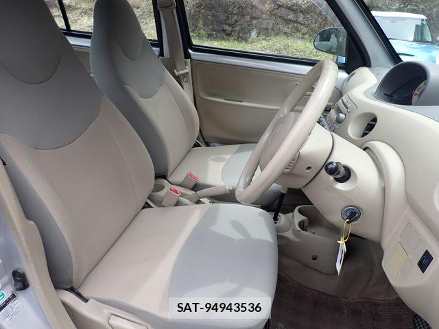 Daihatsu ESSE 2007-06 7508612-13