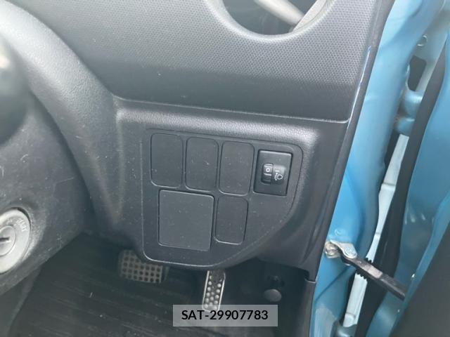 Daihatsu ESSE 2010-01 7562083-13
