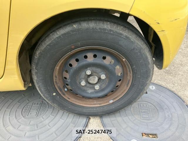 Daihatsu ESSE 2010-06 7562081-5