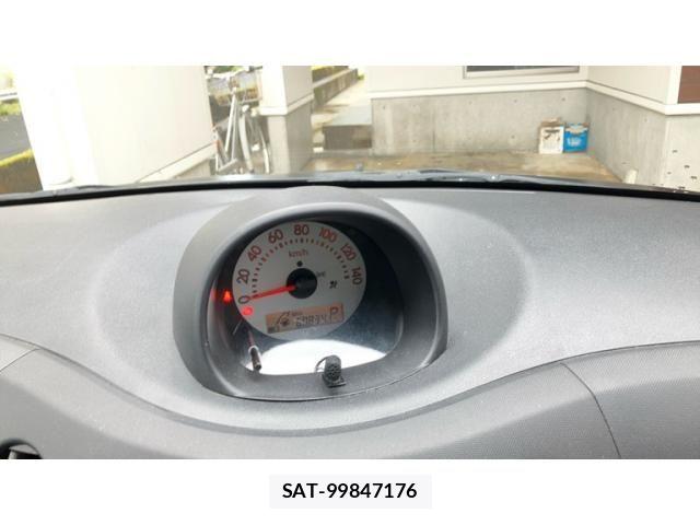 Daihatsu ESSE 2011-01 7616435-13