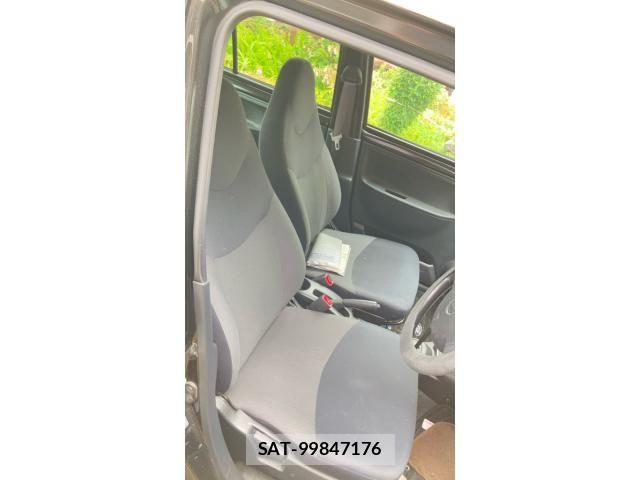 Daihatsu ESSE 2011-01 7616435-16