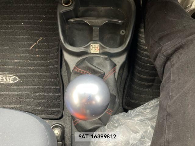 Daihatsu ESSE 2009-03 7723119-20