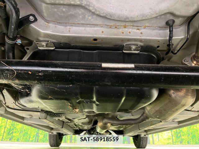 Daihatsu ESSE 2011-06 7723117-18