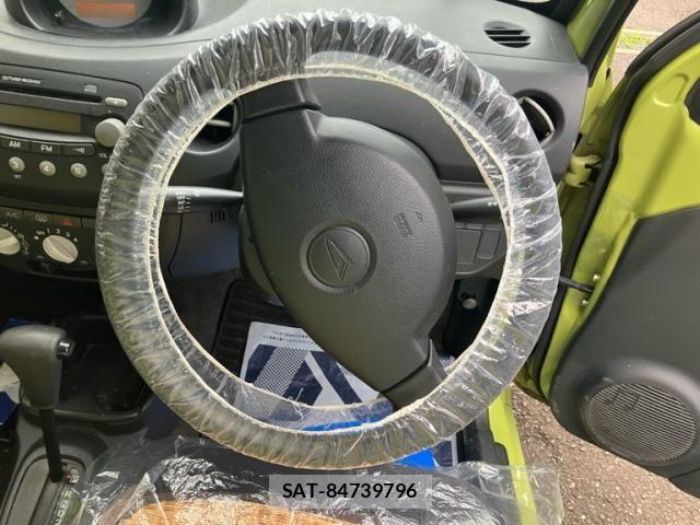 Daihatsu ESSE 2009-07 7723121-2