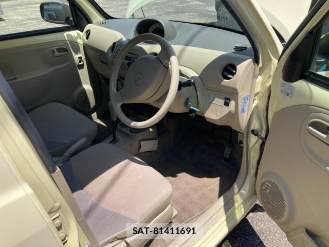 Daihatsu ESSE 2006-03 8073686-13