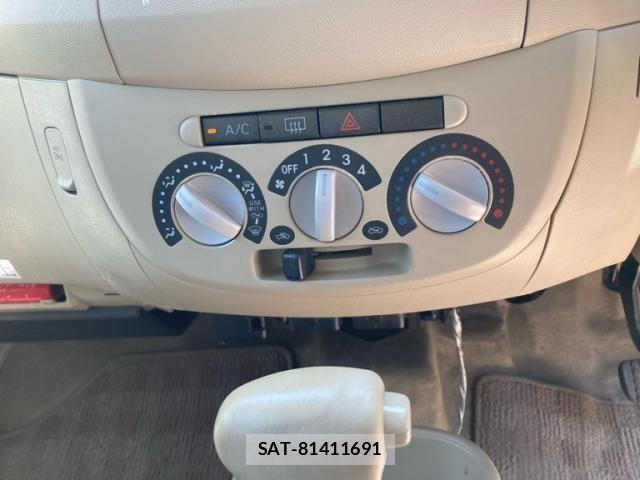 Daihatsu ESSE 2006-03 8073686-20
