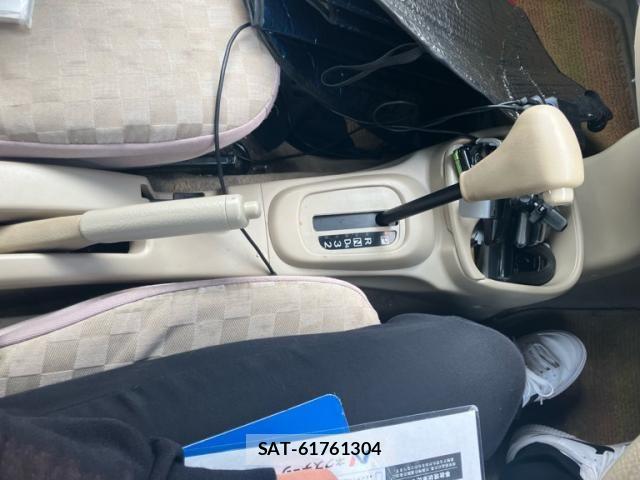 Daihatsu ESSE 2008-03 8099046-20