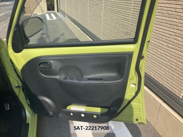 Daihatsu ESSE 2009-06 8129957-11