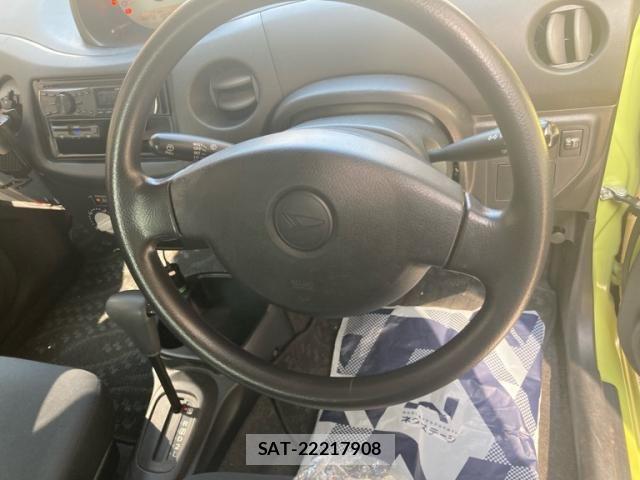 Daihatsu ESSE 2009-06 8129957-12