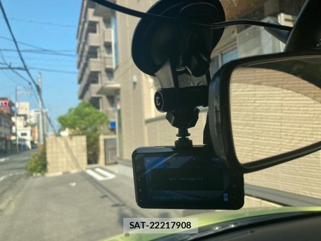 Daihatsu ESSE 2009-06 8129957-17
